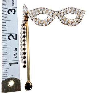 Masquerade Mask Brooch Gold Tone Rhinestone Marti Gras‎ Theater Opera Pin